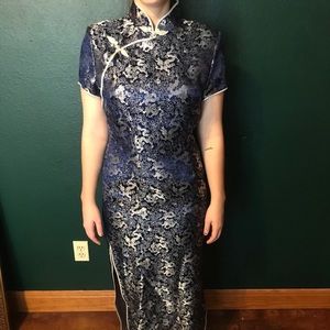 Silk dress, traditional full length Cheongsam